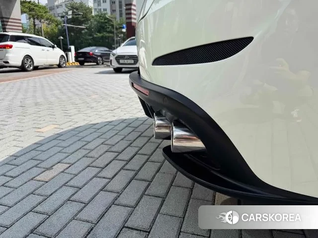 Ferrari GTC4 Russo 2019 Жемчужный цвет из Кореи, фото 2