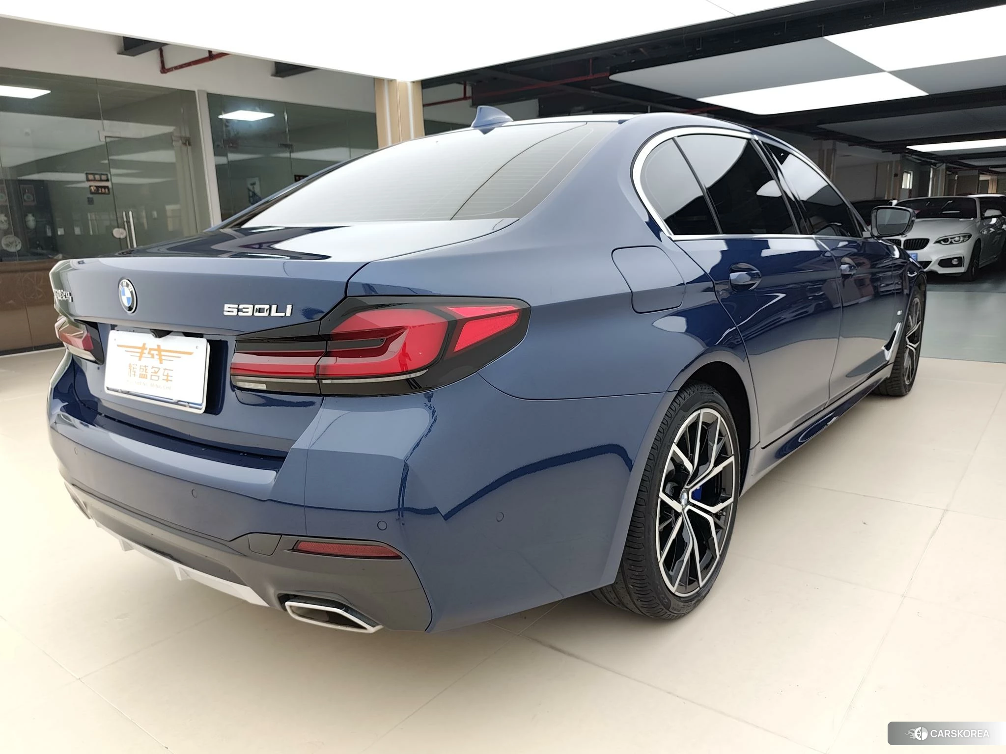 BMW 5 series 2020 Синий из Китая, фото 2
