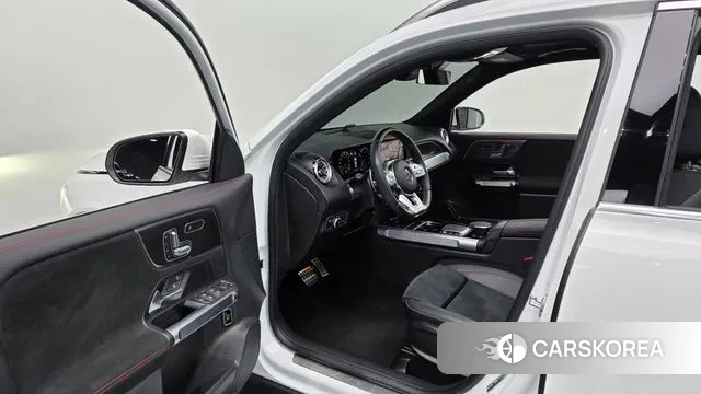 Mercedes-Benz GLB-Class X247 2023 Белый из Кореи, фото 2