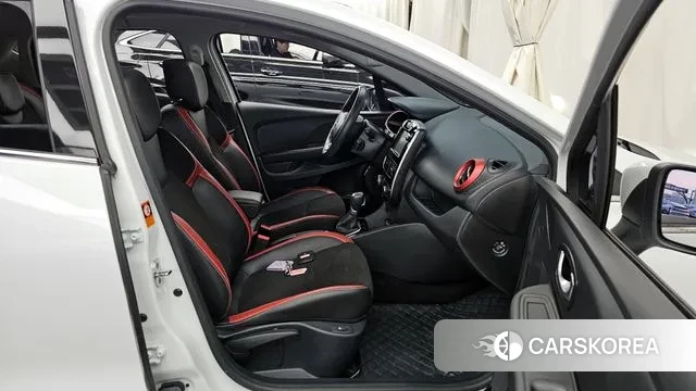Renault Korea (Samsung) Clio 2019 Белый из Кореи, фото 2