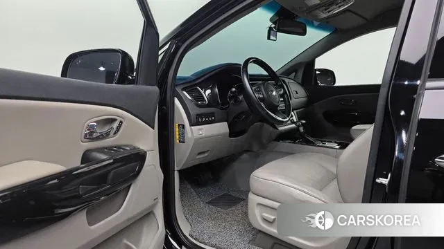 Kia The New Carnival 2020 Черный из Кореи, фото 2
