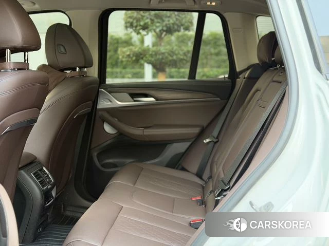 BMW X3 2022 Белый из Китая, фото 2