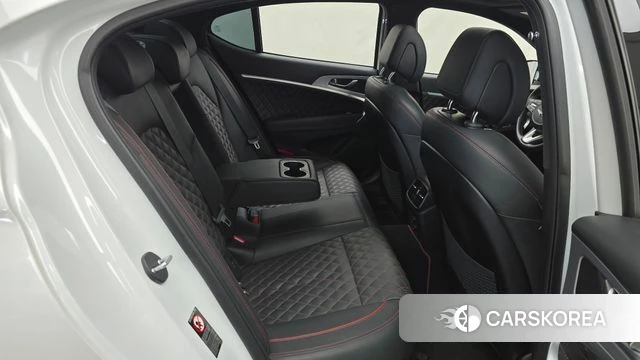 Genesis G70 2019 Белый из Кореи, фото 2