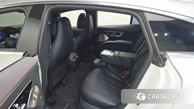 Mercedes-Benz EQS V297 2022 Белый двухцветный из Кореи, фото 2
