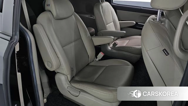 Kia The New Carnival 2020 Черный из Кореи, фото 2