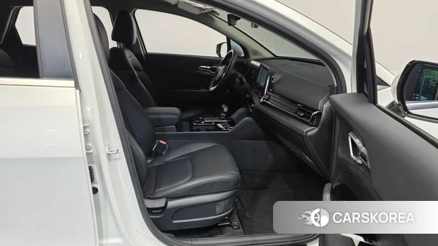 Kia Sportage 5th Generation 2024 Белый из Кореи, фото 2