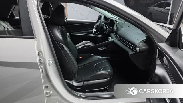 Hyundai Avante (CN7) 2020 Серебристо-серый из Кореи, фото 2