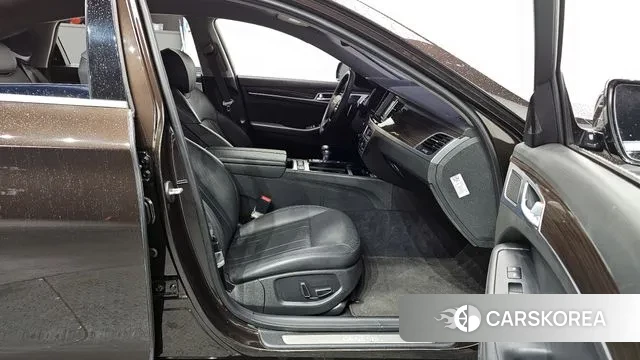 Genesis G80 2018 Коричневый из Кореи, фото 2