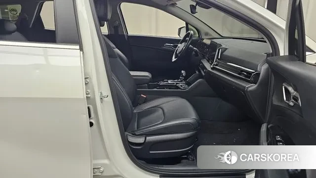 Kia Sportage 5th Generation 2021 Белый из Кореи, фото 2