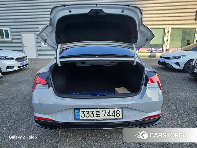 Hyundai Avante Hybrid (CN7) 2022 Серебристо-серый из Кореи, фото 2