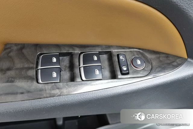 BYD Qin DM 2018 Белый из Китая, фото 2