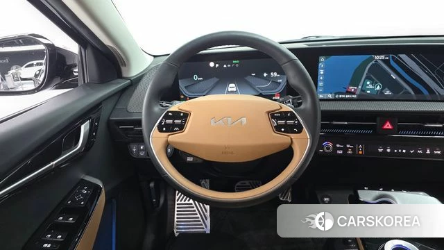 Kia EV6 2023 Черный из Кореи, фото 2