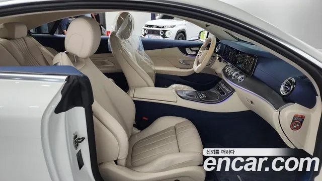 Mercedes-Benz E-Class W213 2023 Белый из Кореи, фото 2