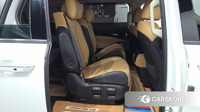 Kia Carnival 4th generation 2022 Белый из Кореи, фото 2