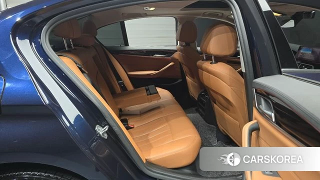 BMW 5 Series (G30) 2019 Синий из Кореи, фото 2