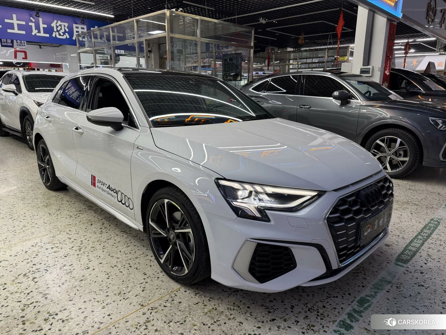 Audi A3 2023 Белый из Китая, фото 2