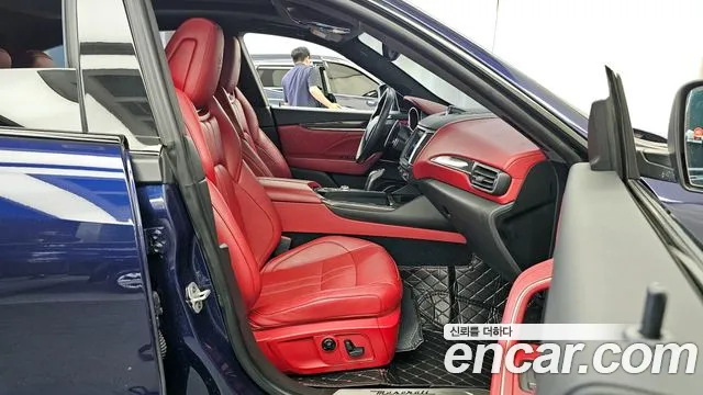 Maserati Levante 2019 Синий из Кореи, фото 2