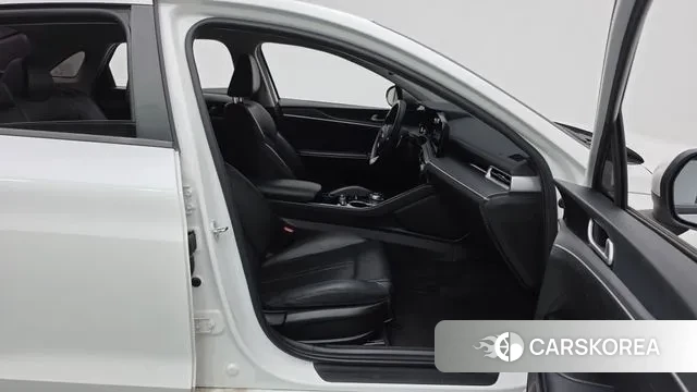 Kia K5 3rd generation 2021 Белый из Кореи, фото 2