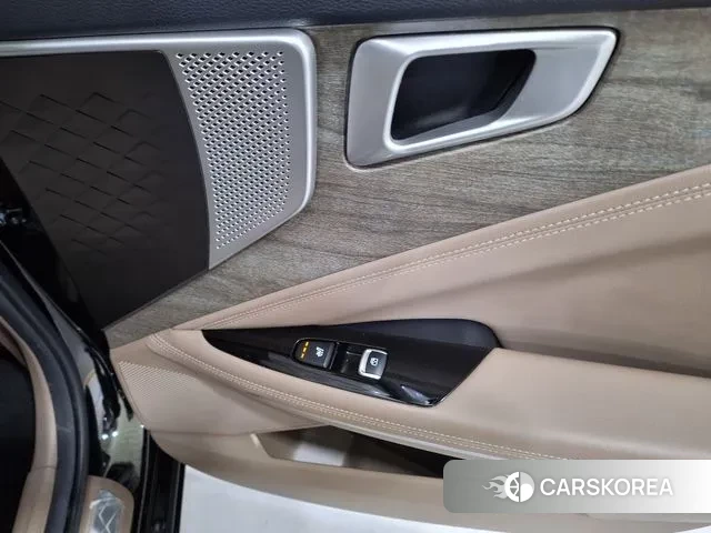 Kia K8 2023 Черный из Кореи, фото 2