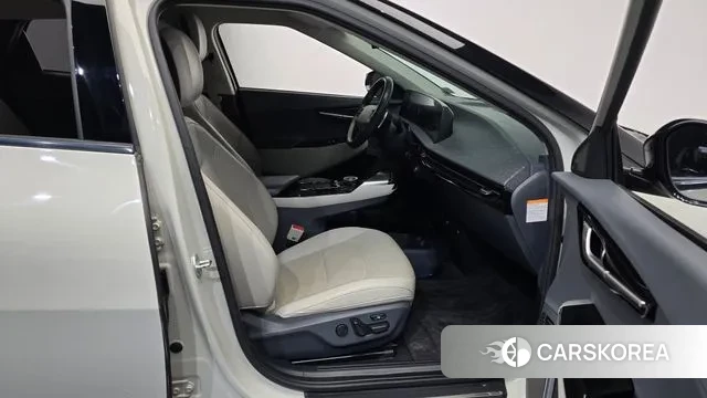 Kia EV6 2022 Белый из Кореи, фото 2