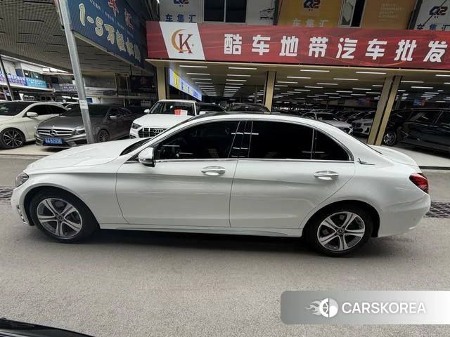 Mercedes-Benz Class C 2021 Белый из Китая, фото 2