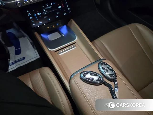 Hyundai Grandeur (GN7) 2023 Серый из Кореи, фото 2