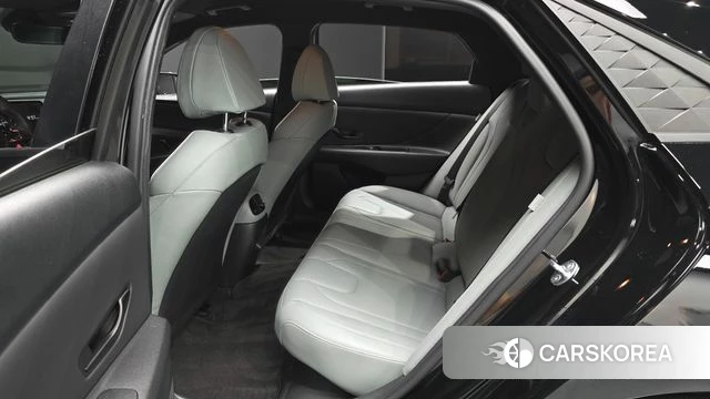 Hyundai The New Avante Hybrid (CN7) 2025 Черный из Кореи, фото 2