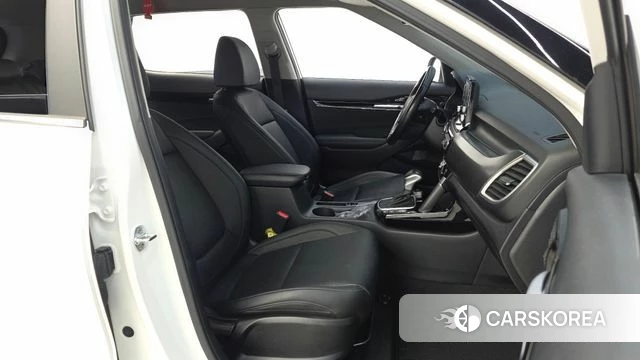 Kia Seltos 2022 Белый из Кореи, фото 2