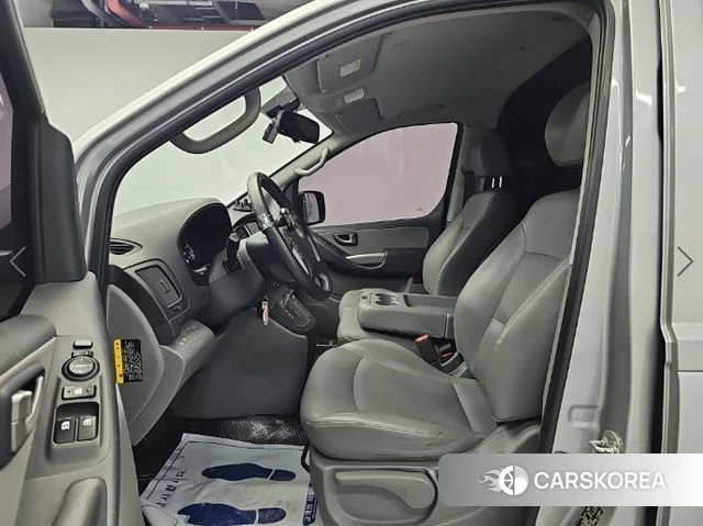 Hyundai The New Grand Starex 2020 Серебряный из Кореи, фото 2