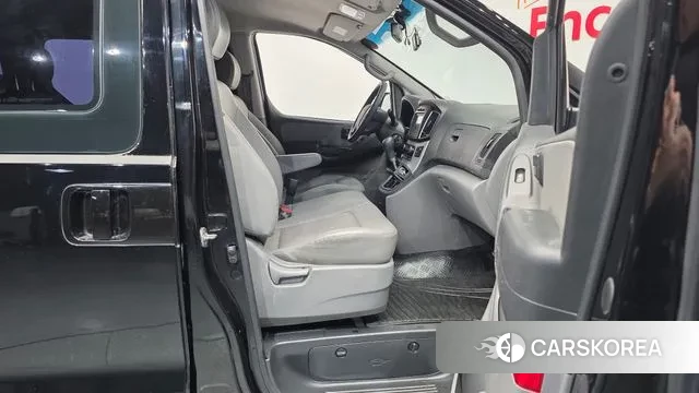 Hyundai The New Grand Starex 2018 Черный из Кореи, фото 2