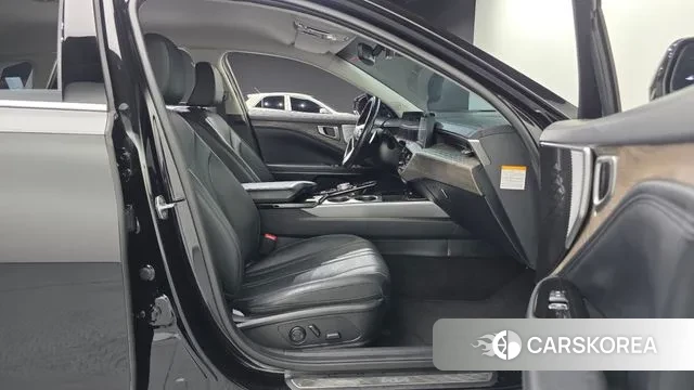 Kia K8 Hybrid 2022 Черный из Кореи, фото 2