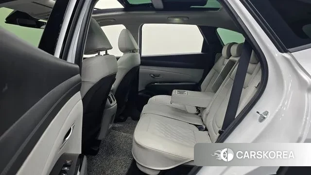 Hyundai The New Tucson Hybrid (NX4) 2025 Белый из Кореи, фото 2