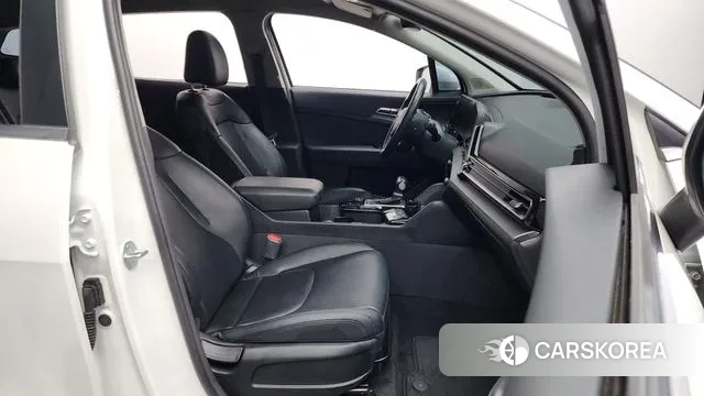 Kia Sportage 5th Generation 2022 Белый из Кореи, фото 2