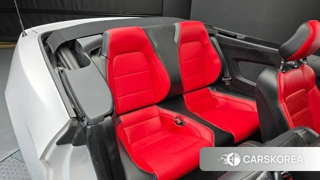 Ford Mustang 2021 Белый из Кореи, фото 2