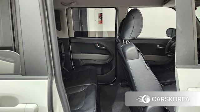 Kia The New Kia Ray 2022 Белый из Кореи, фото 2