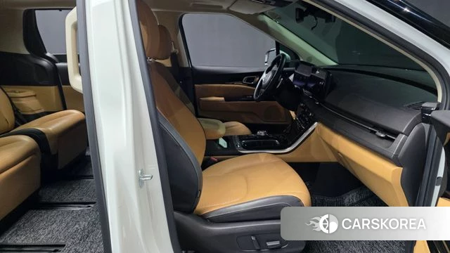 Kia Carnival 4th generation 2023 Белый из Кореи, фото 2