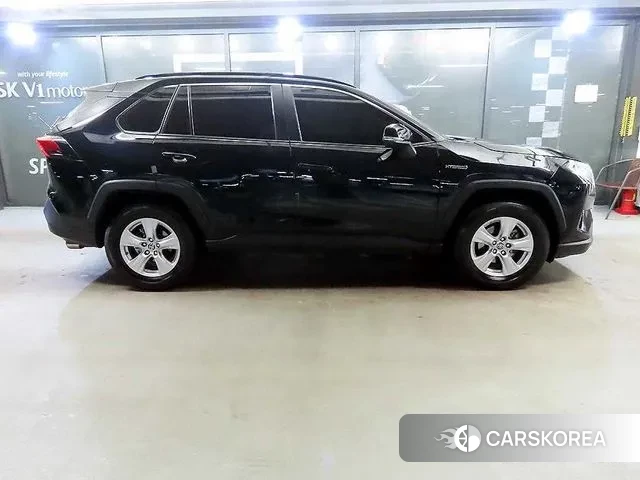 Toyota RAV4 5th Generation 2020 Черный из Кореи, фото 2