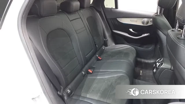Mercedes-Benz GLC-Class X253 2019 Белый из Кореи, фото 2