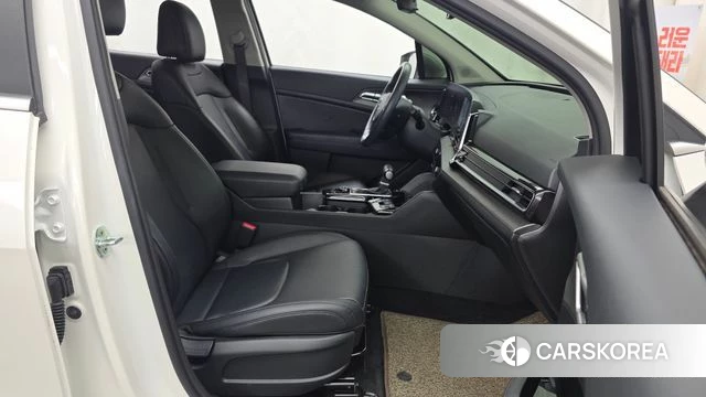 Kia Sportage 5th Generation 2022 Белый из Кореи, фото 2