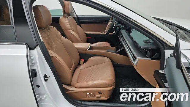 Hyundai Grandeur (GN7) id 2640386 из Кореи 2