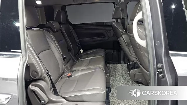 Honda Odyssey 2021 Серый из Кореи, фото 2