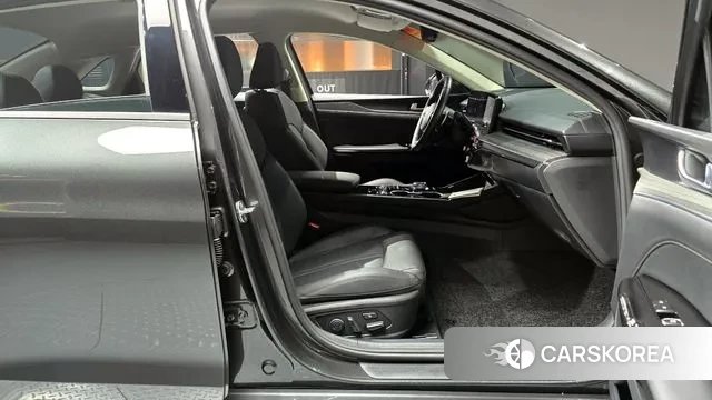 Kia The New K5 3rd generation 2024 Серый из Кореи, фото 2