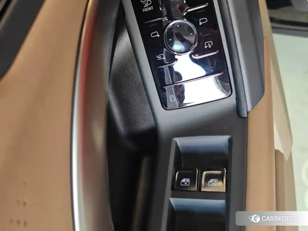 Audi Q5L 2026 Черный из Китая, фото 2