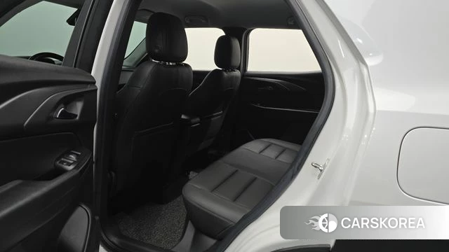 Chevrolet (GM Daewoo) Trailblazer 2021 Белый из Кореи, фото 2