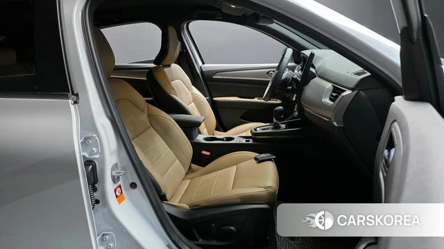 Renault Korea (Samsung) Arcana 2025 Белый из Кореи, фото 2