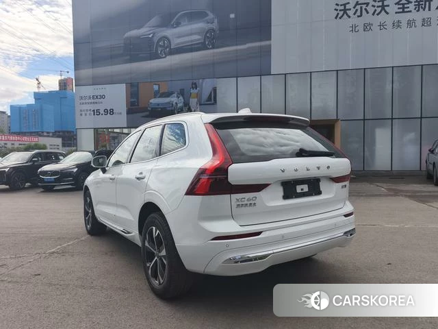 Volvo XC60 2026 Белый из Китая, фото 2