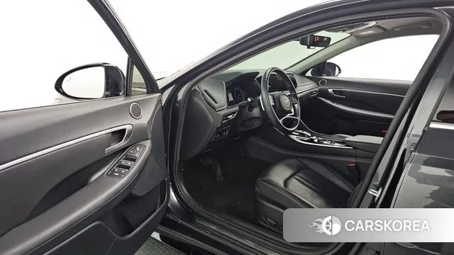 Hyundai Sonata (DN8) 2021 Серый из Кореи, фото 2