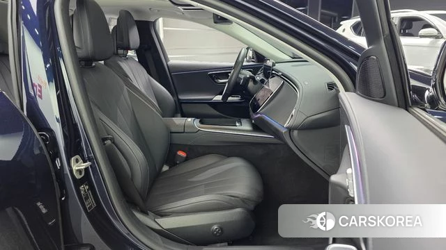 Mercedes-Benz E-Class W214 2024 Синий из Кореи, фото 2