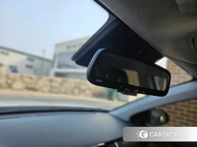 Kia Stonic 2018 Белый из Кореи, фото 2