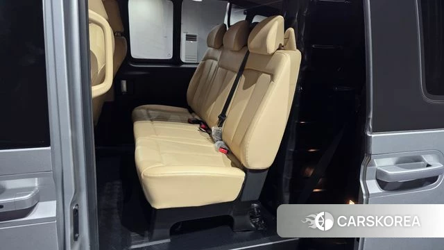Hyundai Staria 2021 Черный из Кореи, фото 2